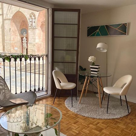 Puerta Al Cielo Suite Burgos Bagian luar foto