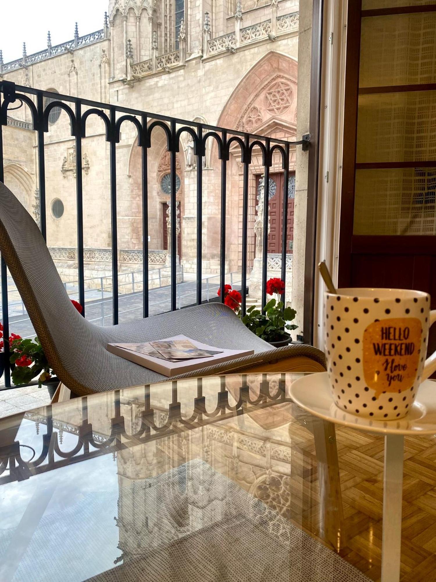 Puerta Al Cielo Suite Burgos Bagian luar foto